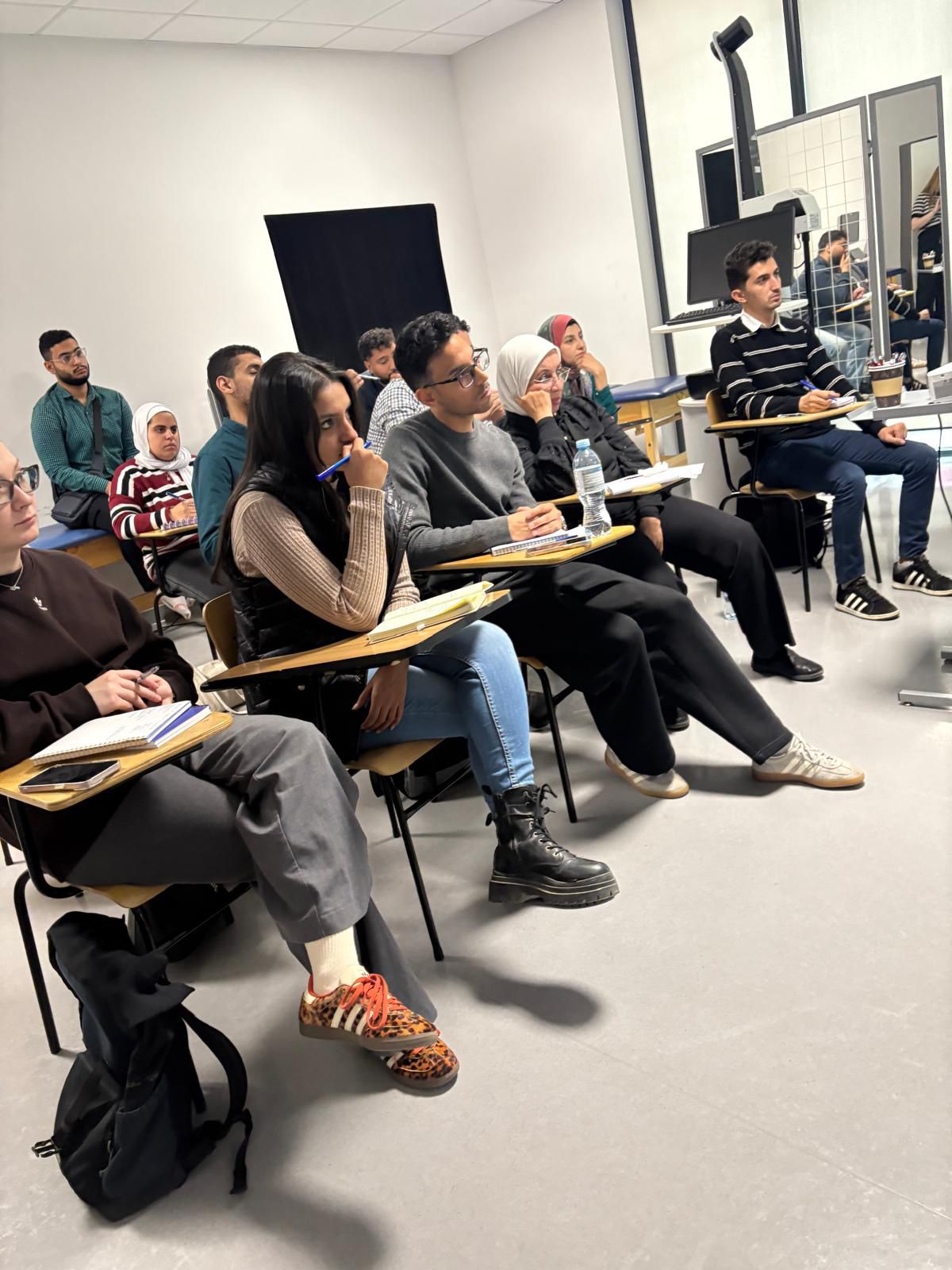 مشاركة كلية العلاج الطبيعي في البرنامج التعليمي الدولي