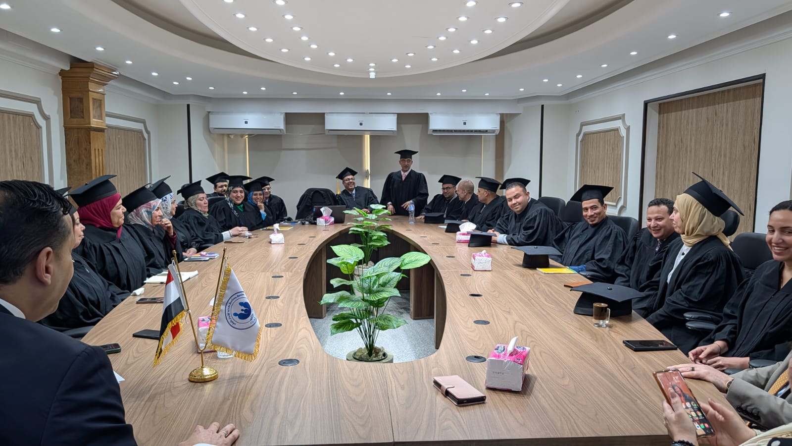 كلية  التعليم المستمر بجامعة النيل تحتفل بتخريج الدفعة الأولى من البرنامج المتكامل لتنمية المهارات القيادية 