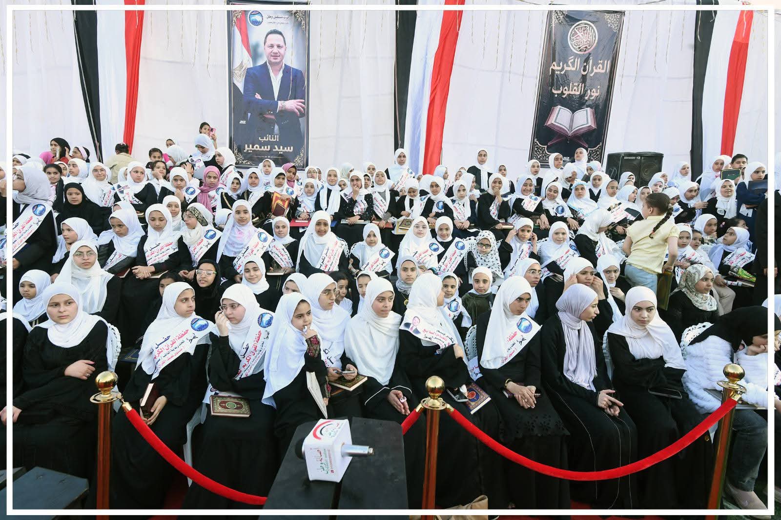 محافظ الدقهلية يكرم 500 من حفظة القرآن والأيتام والأمهات المثاليات