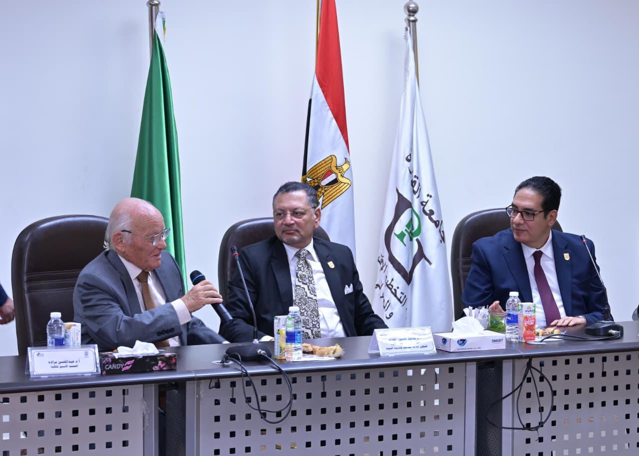 جامعتنا الخضراء المستدامة».. طلاب تخطيط القاهرة يبتكرون تطبيقًا ذكيًا لرصد الأداء البيئي بالحرم الجامعي 2 جامعتنا الخضراء المستدامة».. طلاب تخطيط القاهرة يبتكرون تطبيقًا ذكيًا لرصد الأداء البيئي بالحرم الجامعي