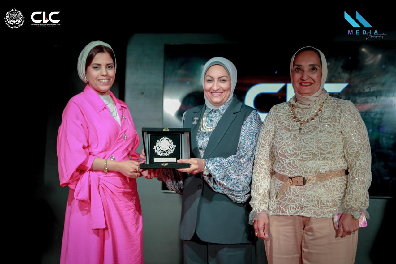 اشادة واسعة بمستوى الطلاب والتنظيم