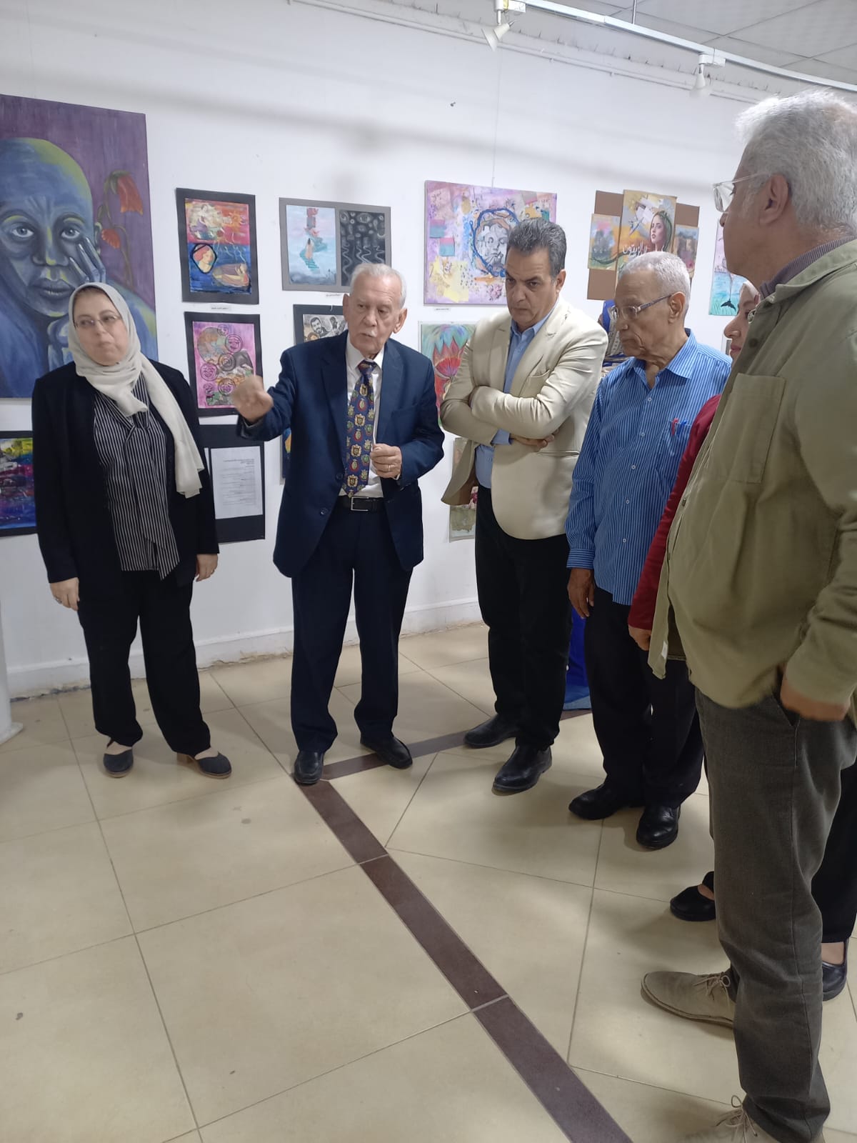 دعم البرامج الأكاديمية النوعية والتطبيقية في مقدمة أولويات الجامعة
