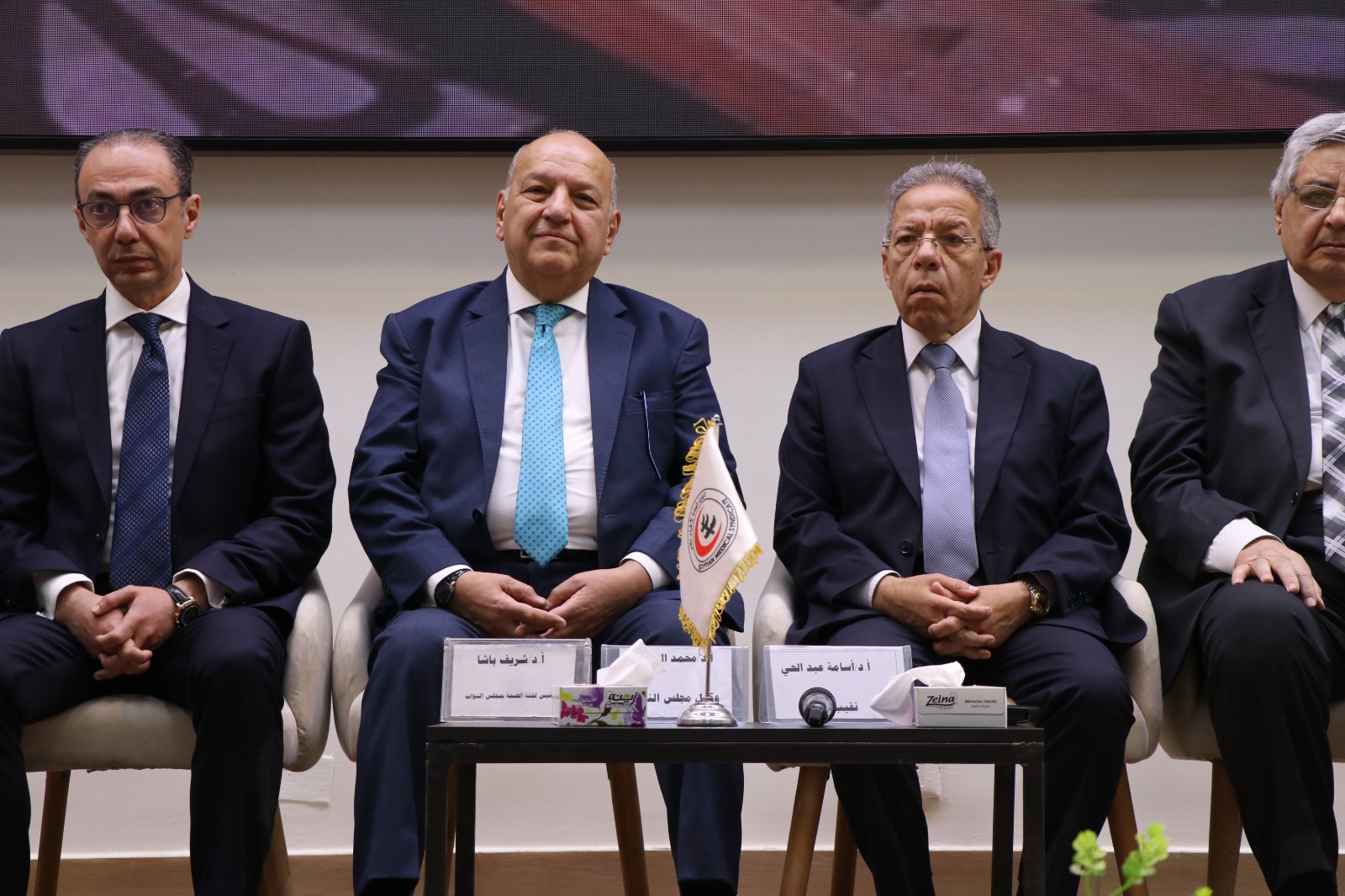 الأطباء تحتفل بيوم الطبيب الـ48 تحت رعاية رئيس الجمهورية