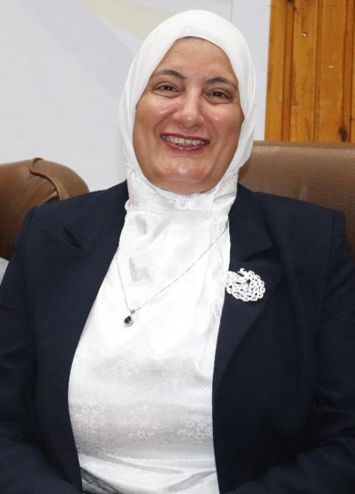 الدكتورة وسام نصر عميدة كلية الإعلام
