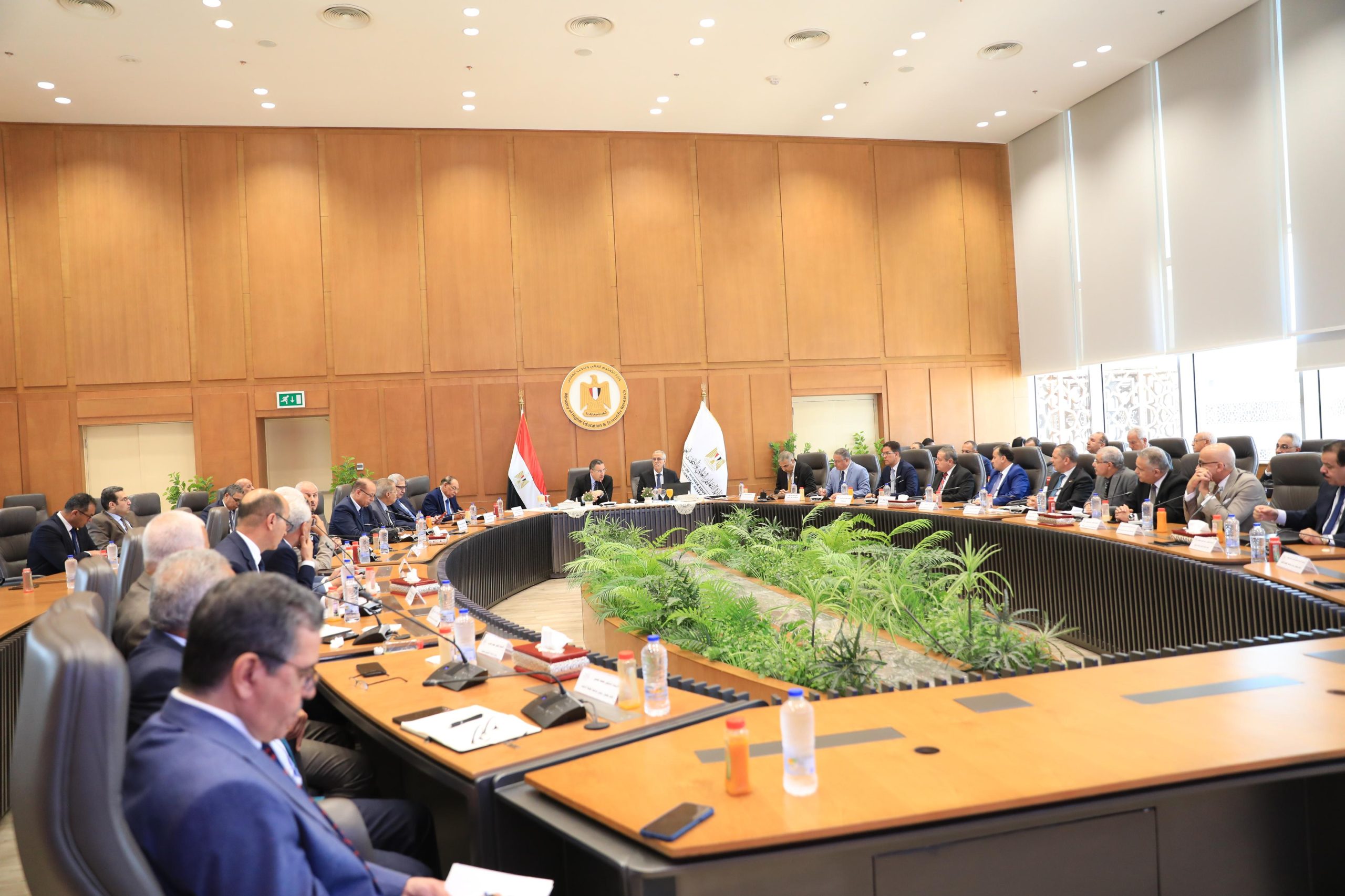 قنصوة يترأس اجتماع مجلس الجامعات الأهلية بمقر الوزارة بالعاصمة الجديدة 4 almomken.com 315af791 scaled