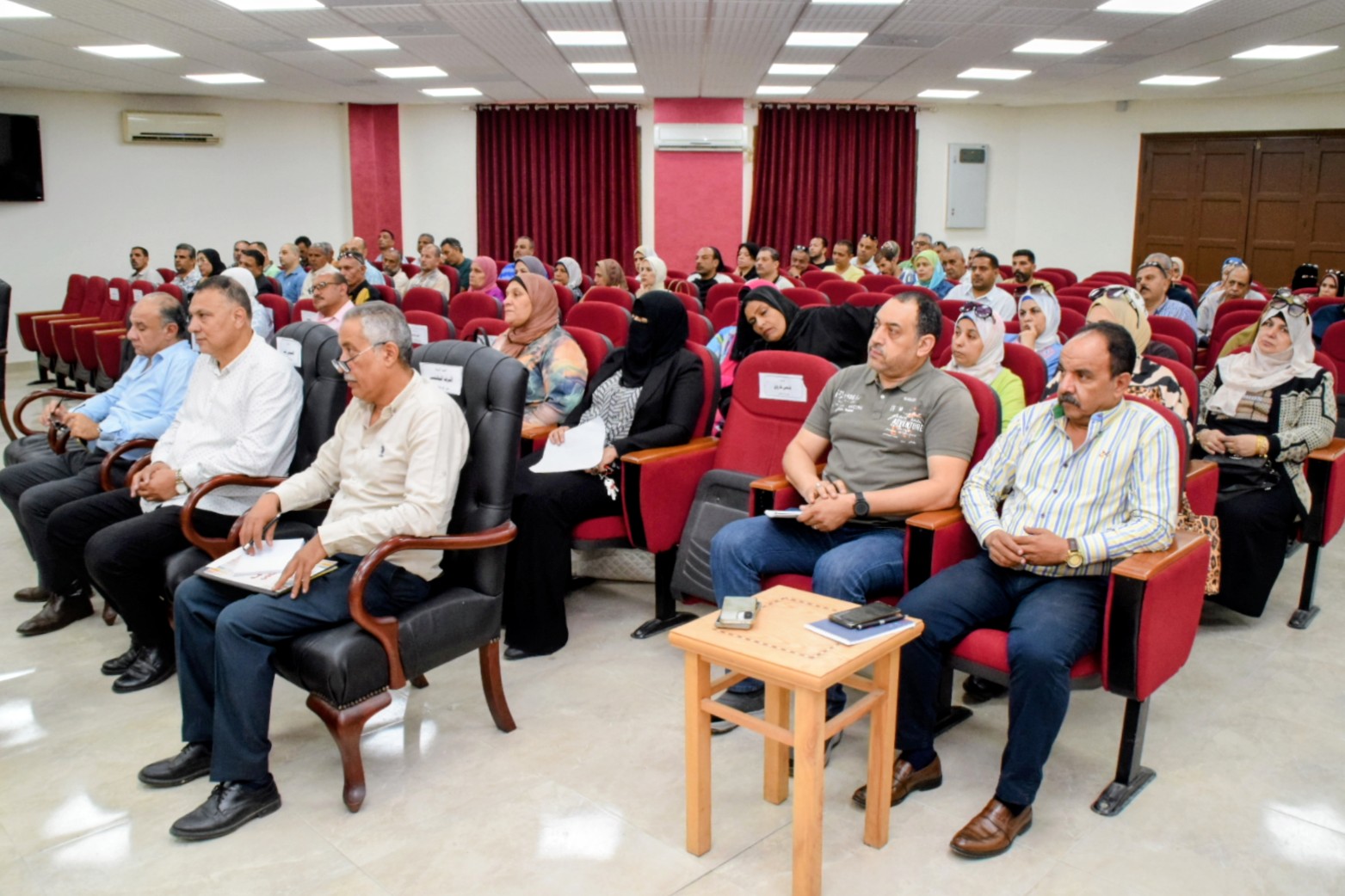 تعليم بورسعيد يحكم الاستعدادات لامتحانات الإعدادية 5 متابعة ميدانية يومية وغرف عمليات على مدار الساعة
