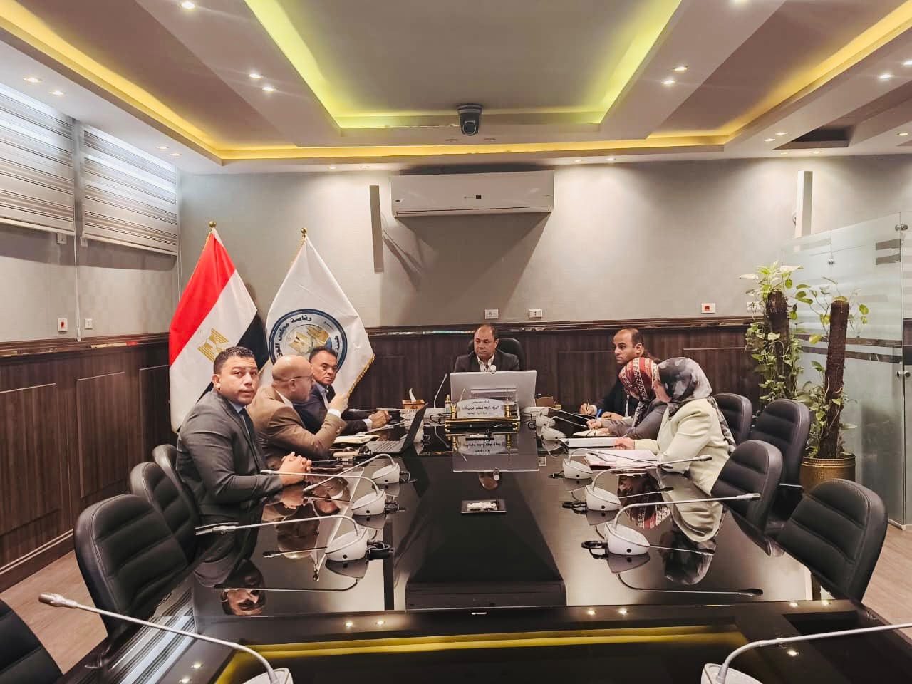 نشر ثقافة ريادة الأعمال والعمل الحر عبر المنشآت الشبابية