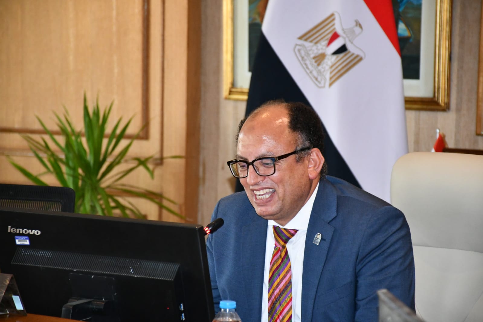 الدكتور السيد قنديل، رئيس جامعة العاصمة،