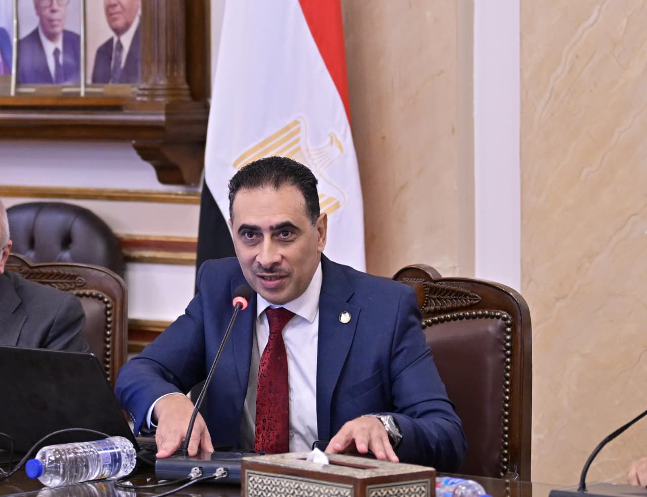 القاهرة تعزز منظومة البحث العلمي باجتماع موسع لتفعيل مكتب النزاهة العلمية وتطوير لجان الأخلاقيات 5 القاهرة تعزز منظومة البحث العلمي باجتماع موسع لتفعيل مكتب النزاهة العلمية وتطوير لجان الأخلاقيات