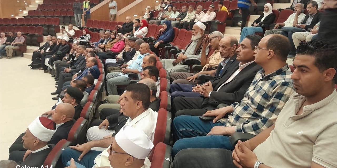 قيادات محافظة البحر الأحمر وقصور الثقافة فى الافتتاح