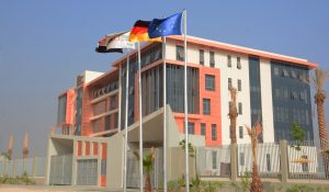 الجامعتان الألمانية بالقاهرة والدولية بالعاصمة تستقبلان الحاصلين على المنح الدراسية 5 almomken.com 8d0ab29b