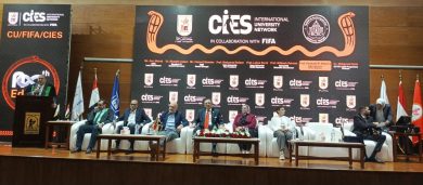 جامعة القاهرة تحتفل بتخريج الدفعة الـ18 من برنامج الإدارة الرياضية 5 almomken.com c9f35fc4