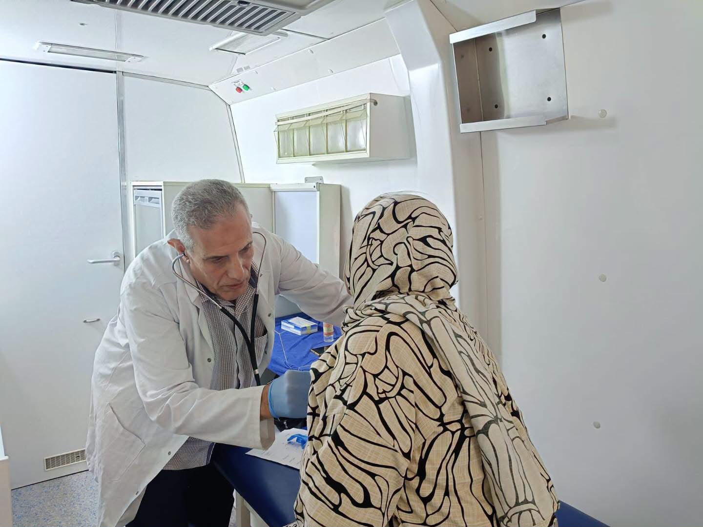 خدمات طبية  لاهالى قرية بلاى سنطة  استفاد منها 2512 مواطنًا