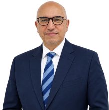 انتخاب د.أحمد مصطفى عضوًا بمجلس محافظي الجمعية العالمية للجلوكوما .أول أكاديمي مصري والمرشح الوحيد من قارة إفريقيا 11 almomken.com e49dd02d