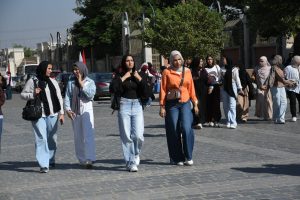 جامعة العاصمة تطلق العام الجامعي بـ«بوصلة الأنشطة بتجمعنا» 7 almomken.com b56580b1