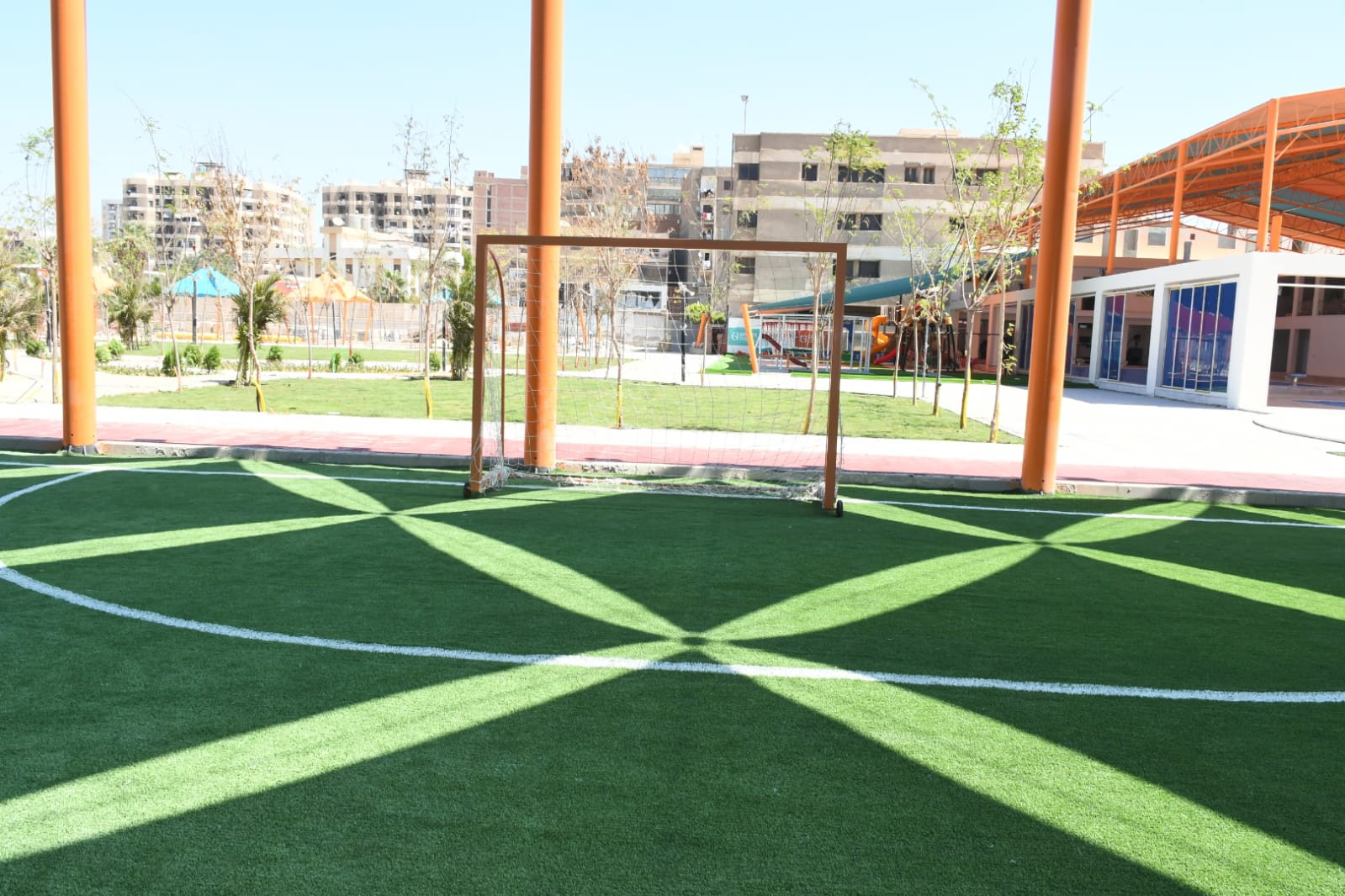 تفقد ملاعب ومكونات الرياضية في الاستاد